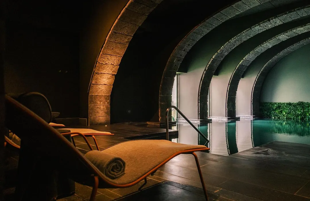 Nine Dots Azorean Art Boutique Hotel-1